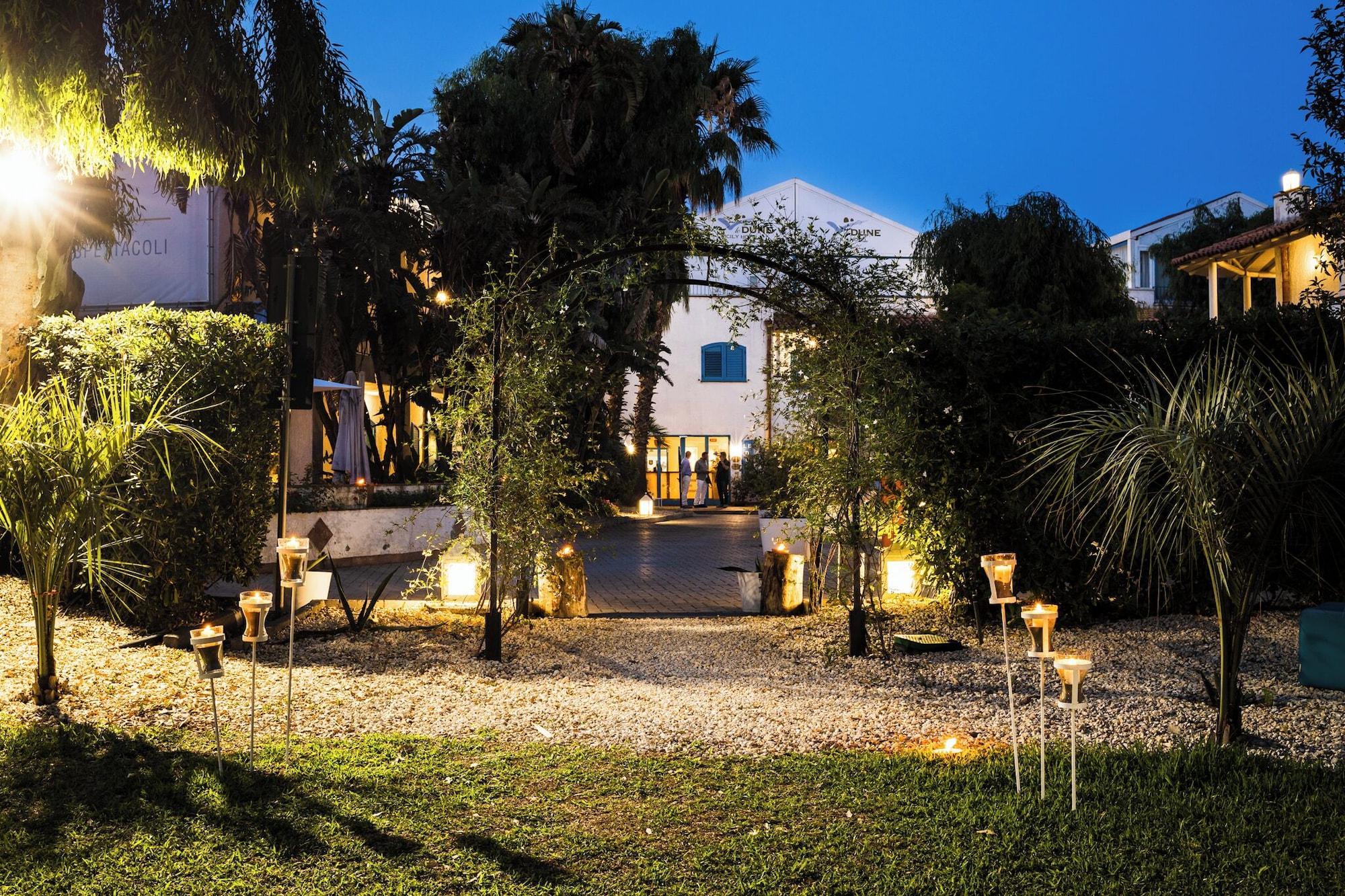 Vista Exterior Le Dune Sicily Hotel