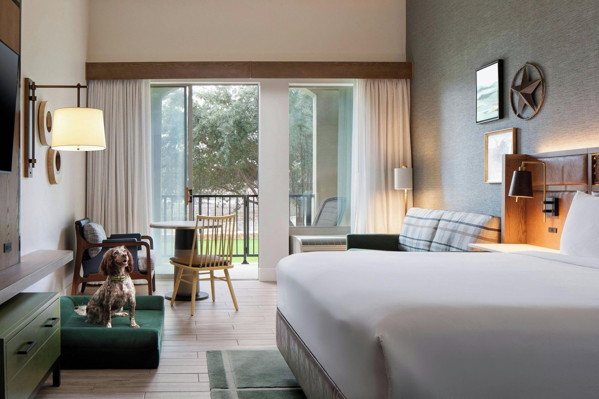 Habitación Sol Cypress San Antonio; Marriott Tribute Portfolio