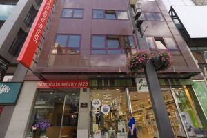 Alojamiento - Somriu Hotel City M28