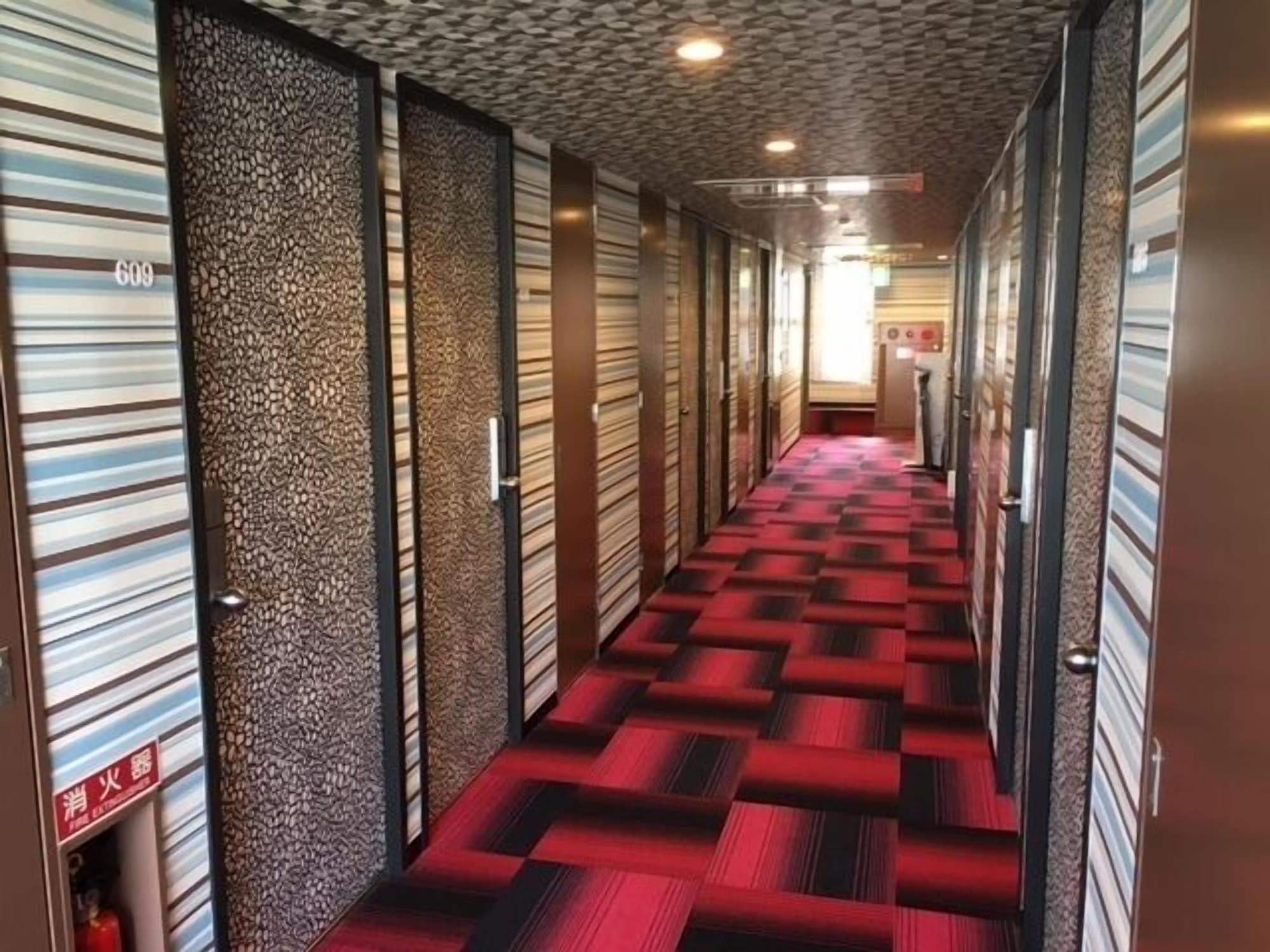 Varios Green Hill Hotel Urban