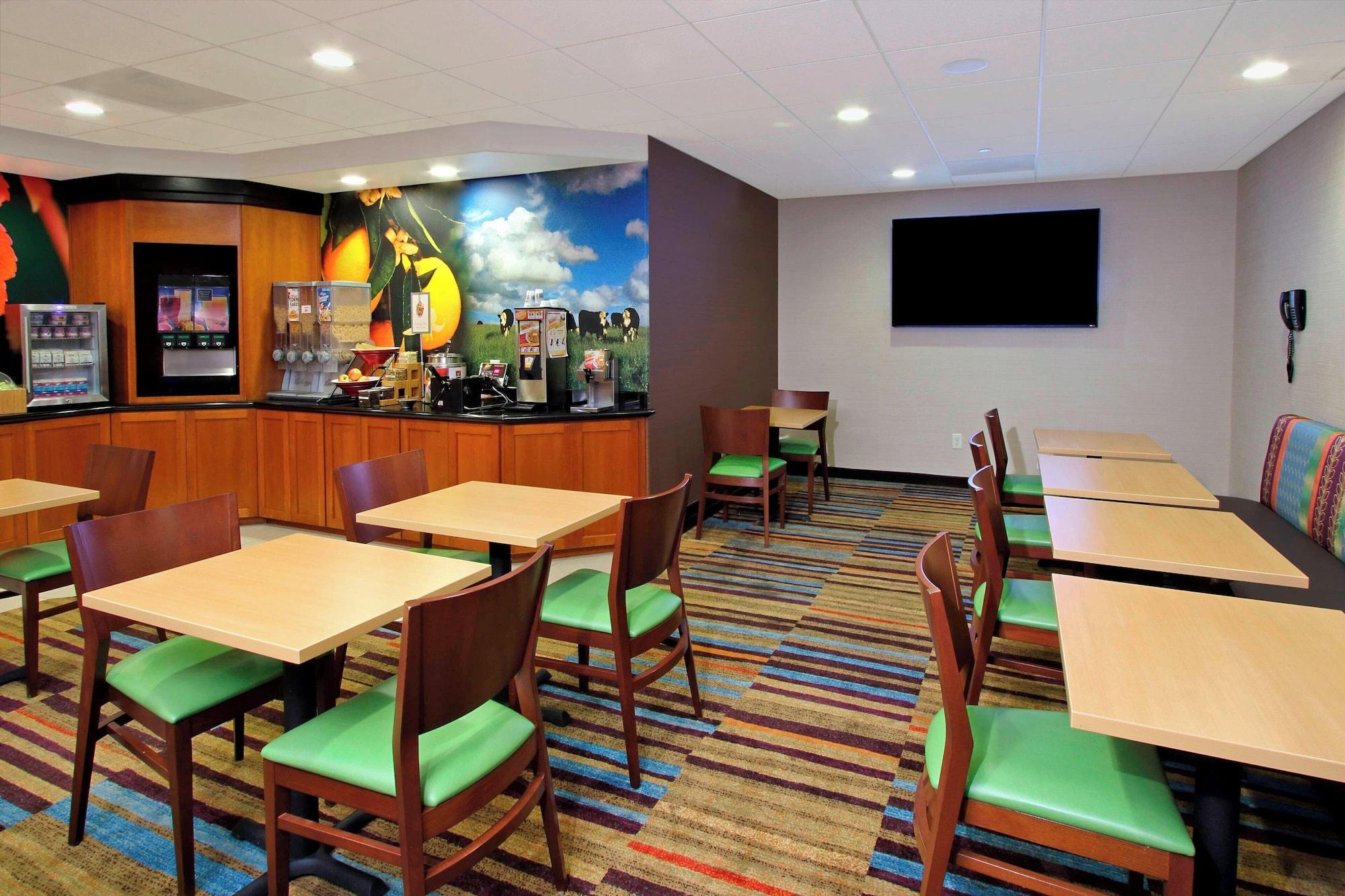Restaurant Fairfield Inn & Suites by Marriott Fairfield Napa Valley