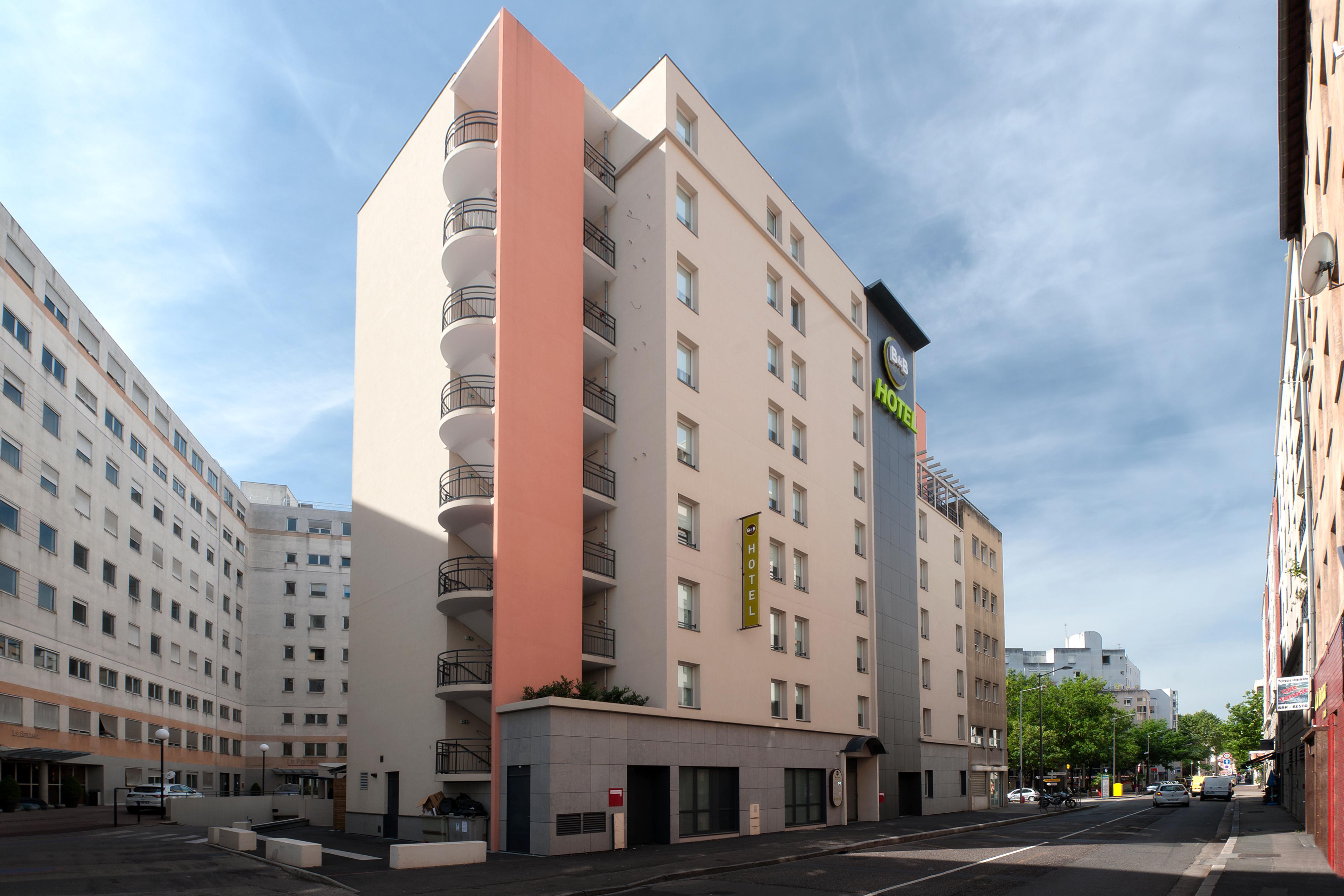Varios B&B HOTEL Lyon Caluire Cité Internationale