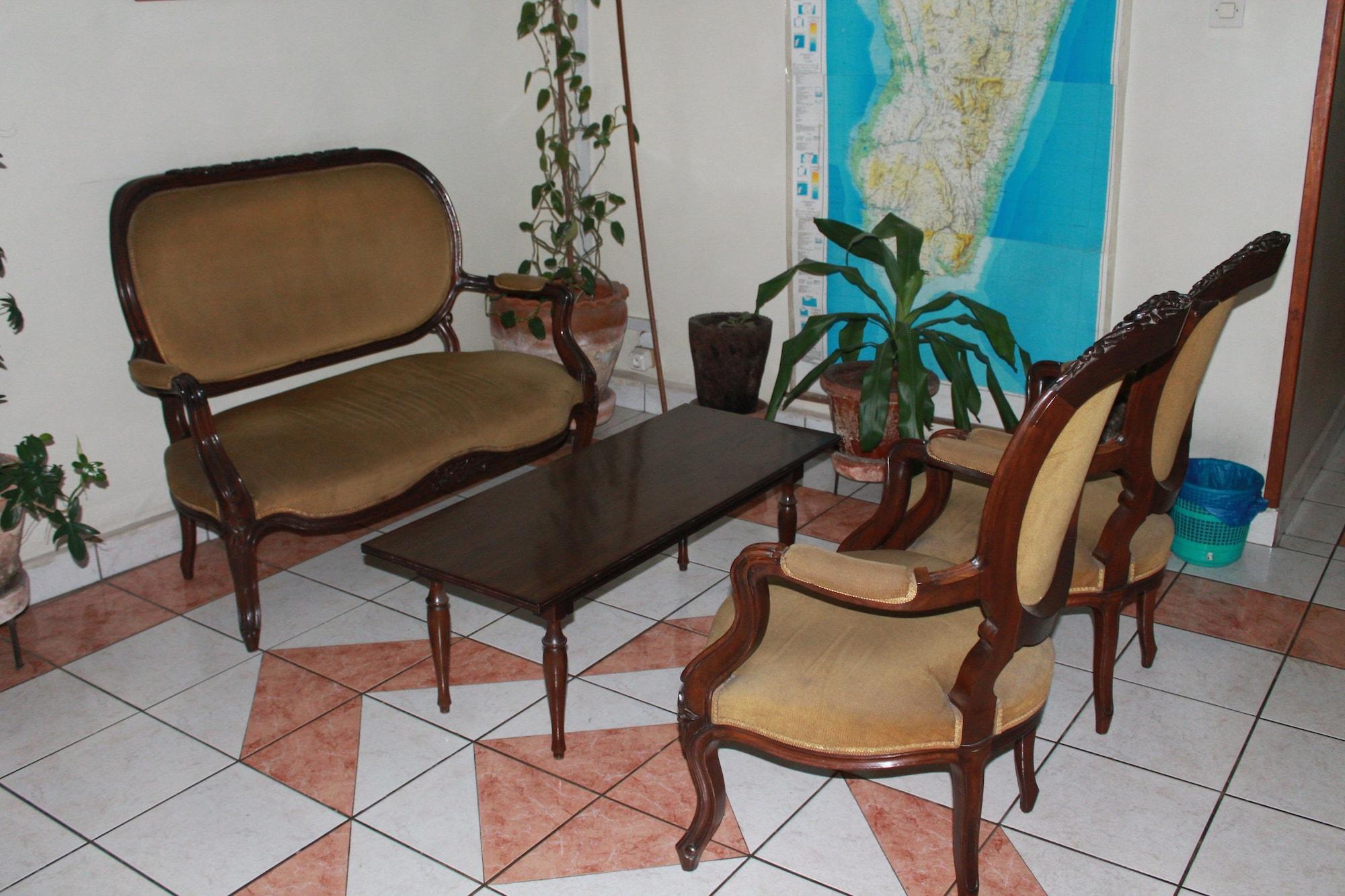 Vista Lobby Tana-Jacaranda - Hostel
