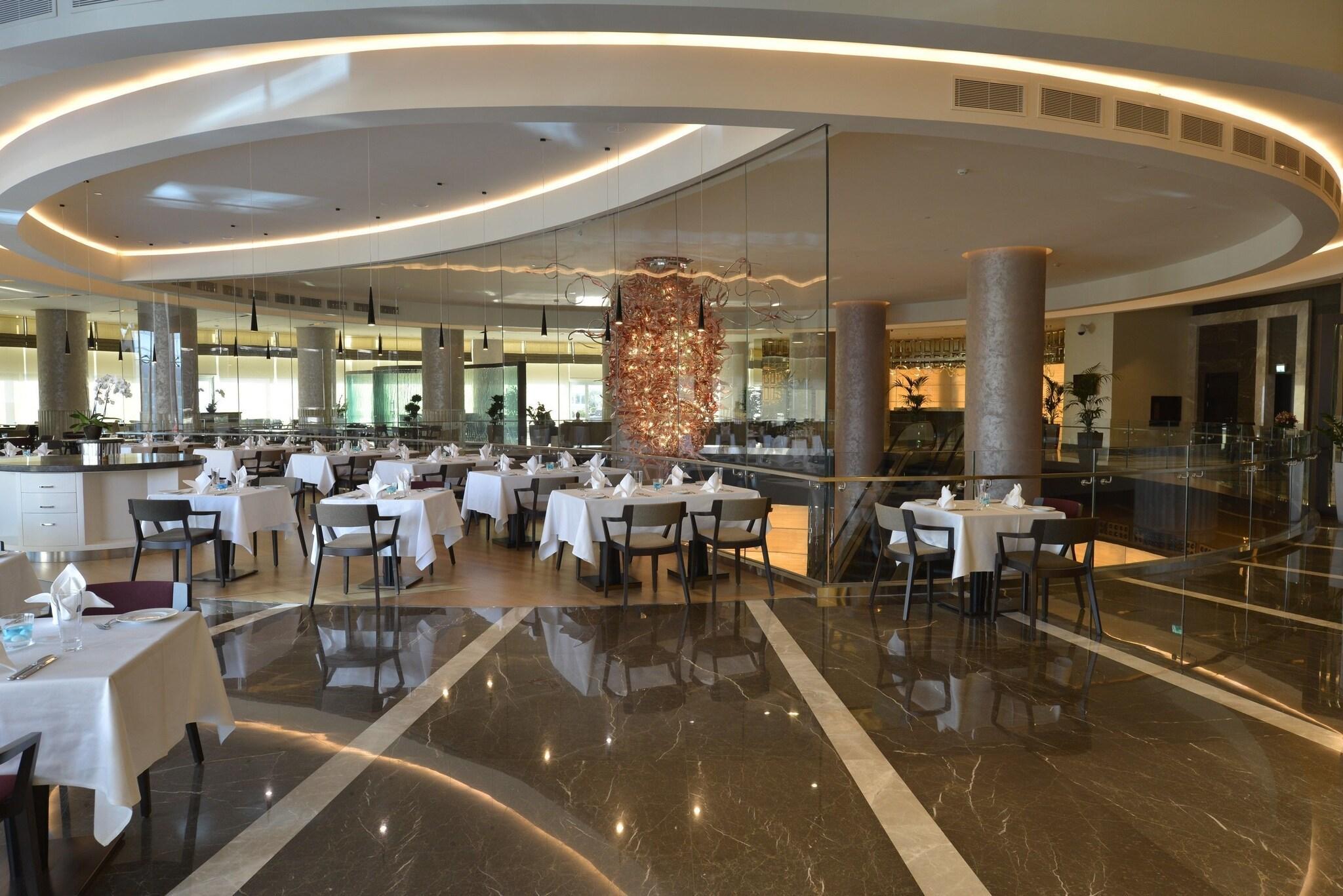 Restaurant Wyndham Grand Istanbul Europe