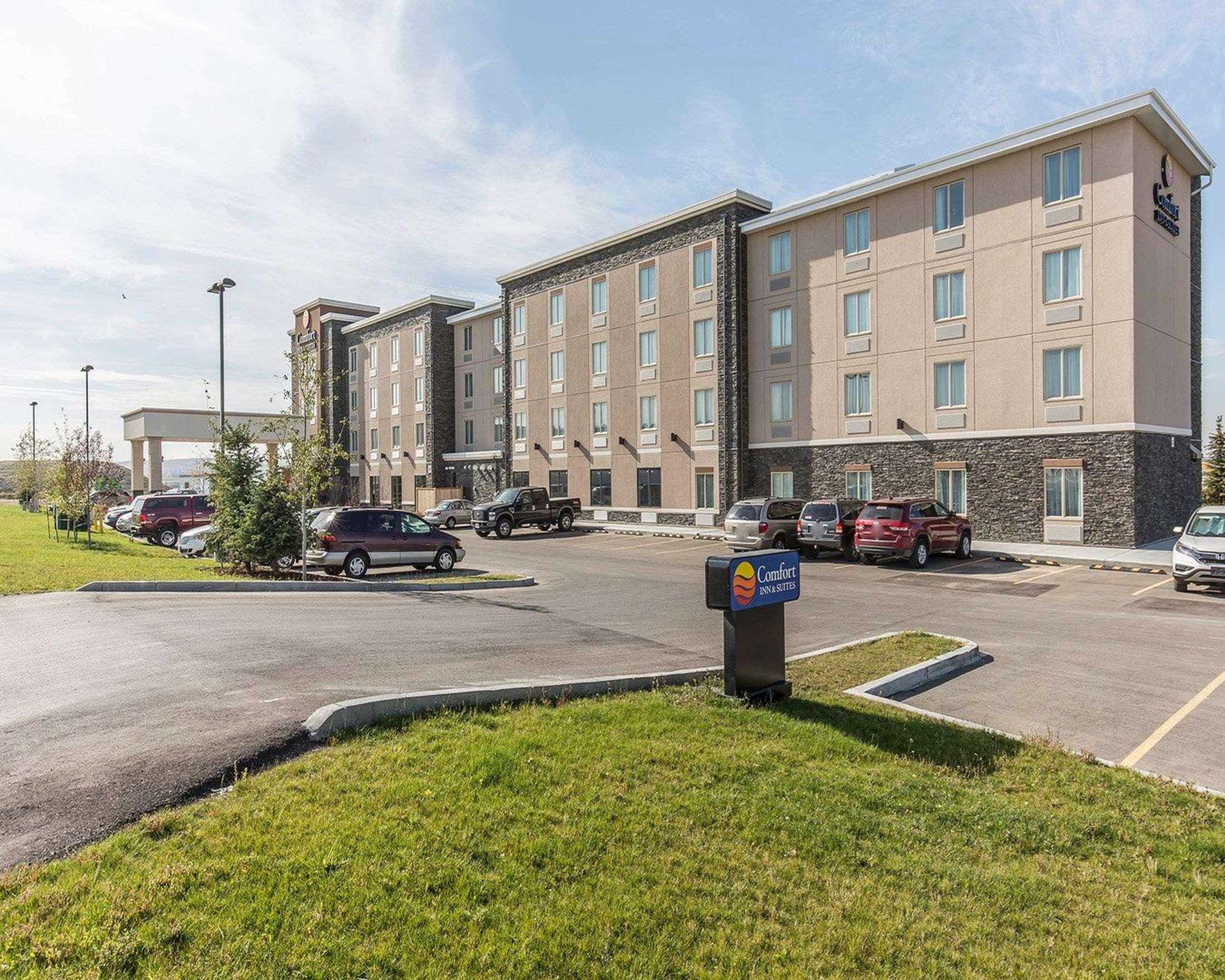 Vista Exterior Comfort Inn & Suites Airport North