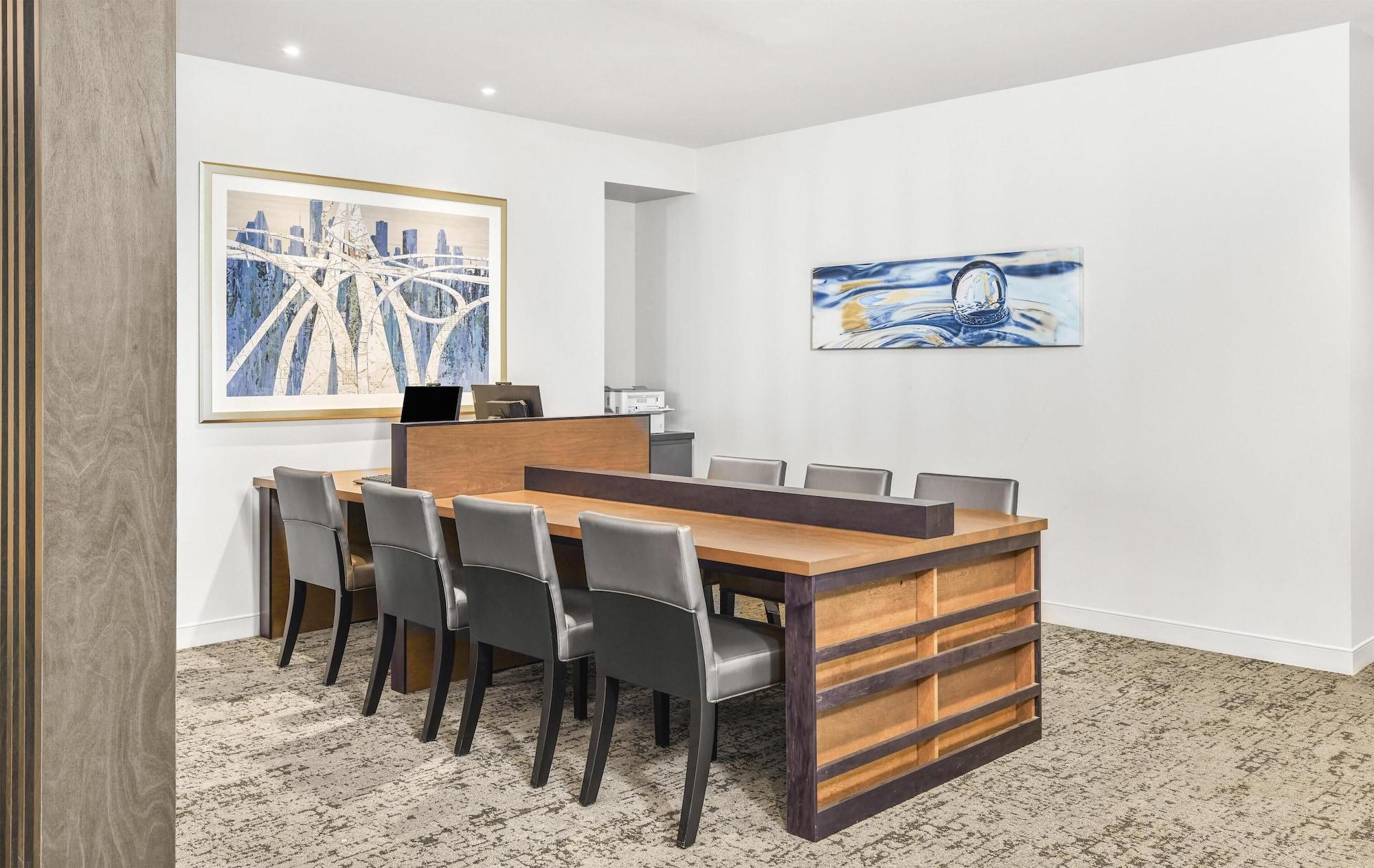 Vista Lobby Hyatt House Houston Medical Center