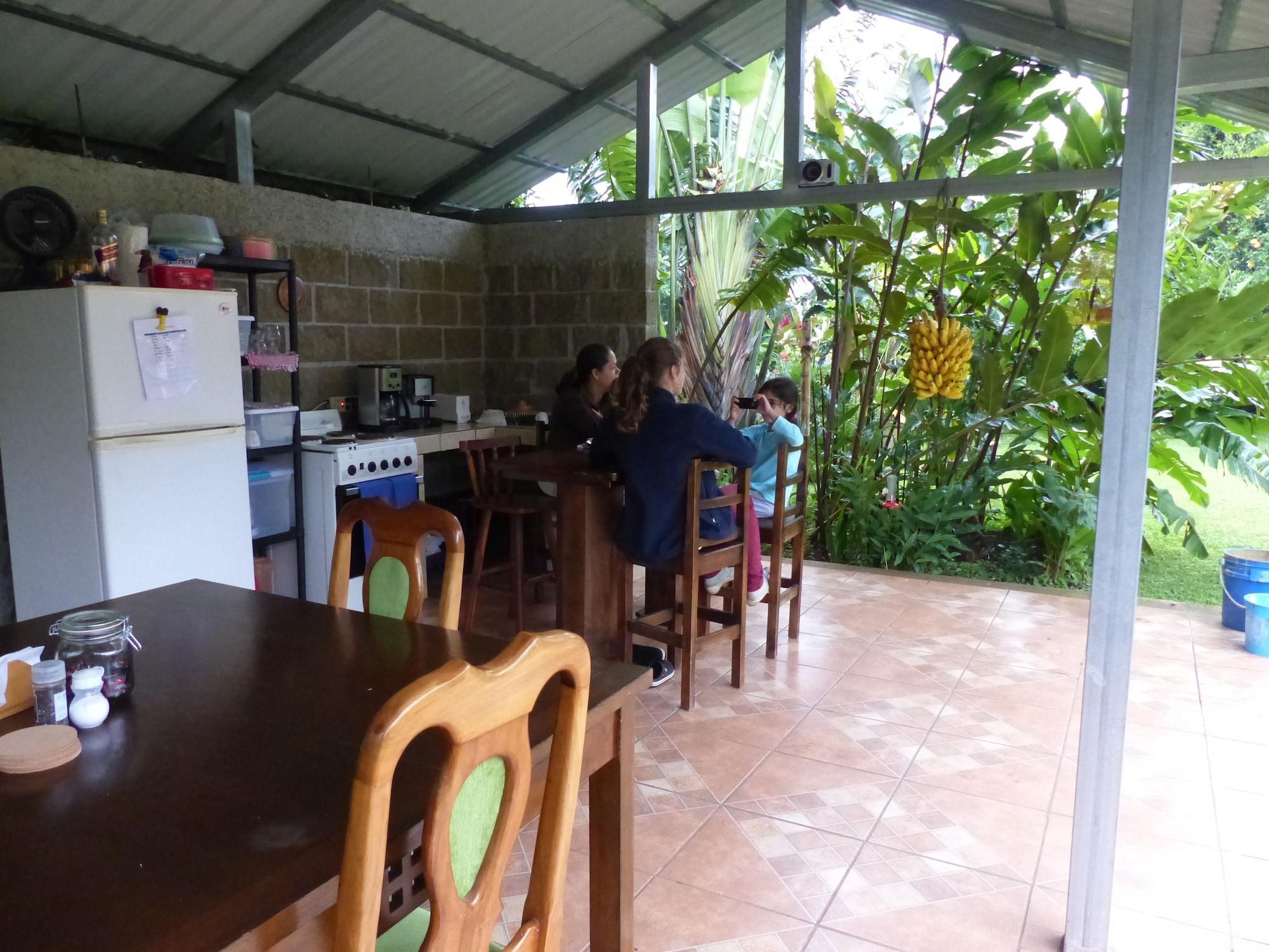 Instalaciones Recreativas Hotel B&B Garden Grecia