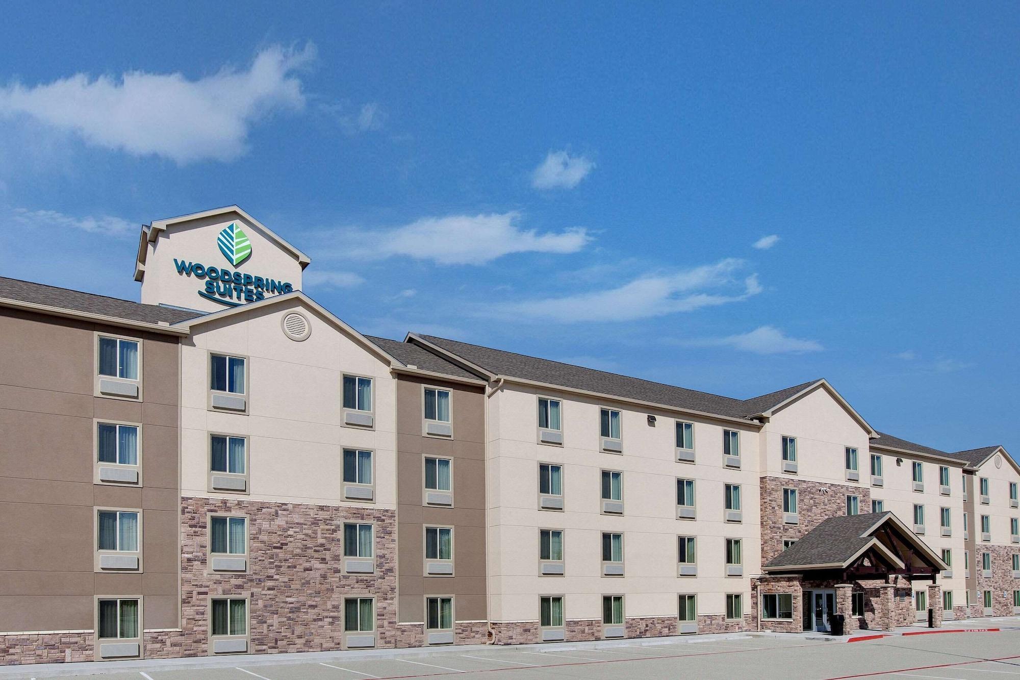Varios WoodSpring Suites Houston Northwest