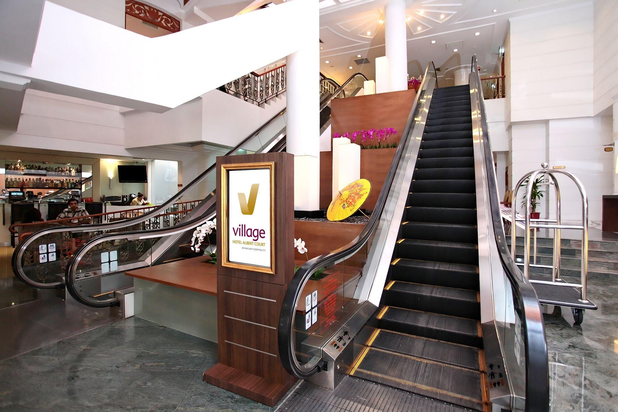 Vista Lobby Village Hotel Albert Court by Far East Hospitality