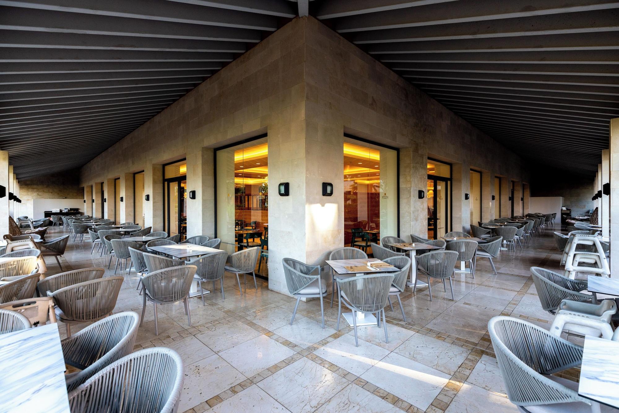 Restaurant Puerto Antilla Grand Hotel