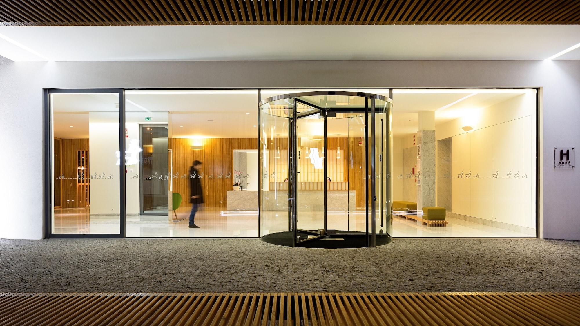 Vista Exterior Hotel Minho