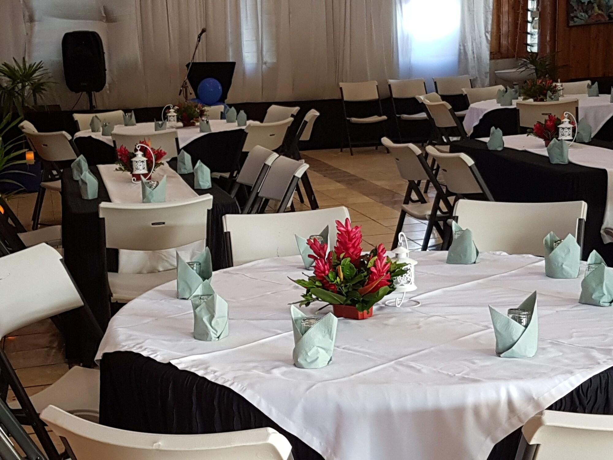 Restaurant Grand Melanesian Hotel