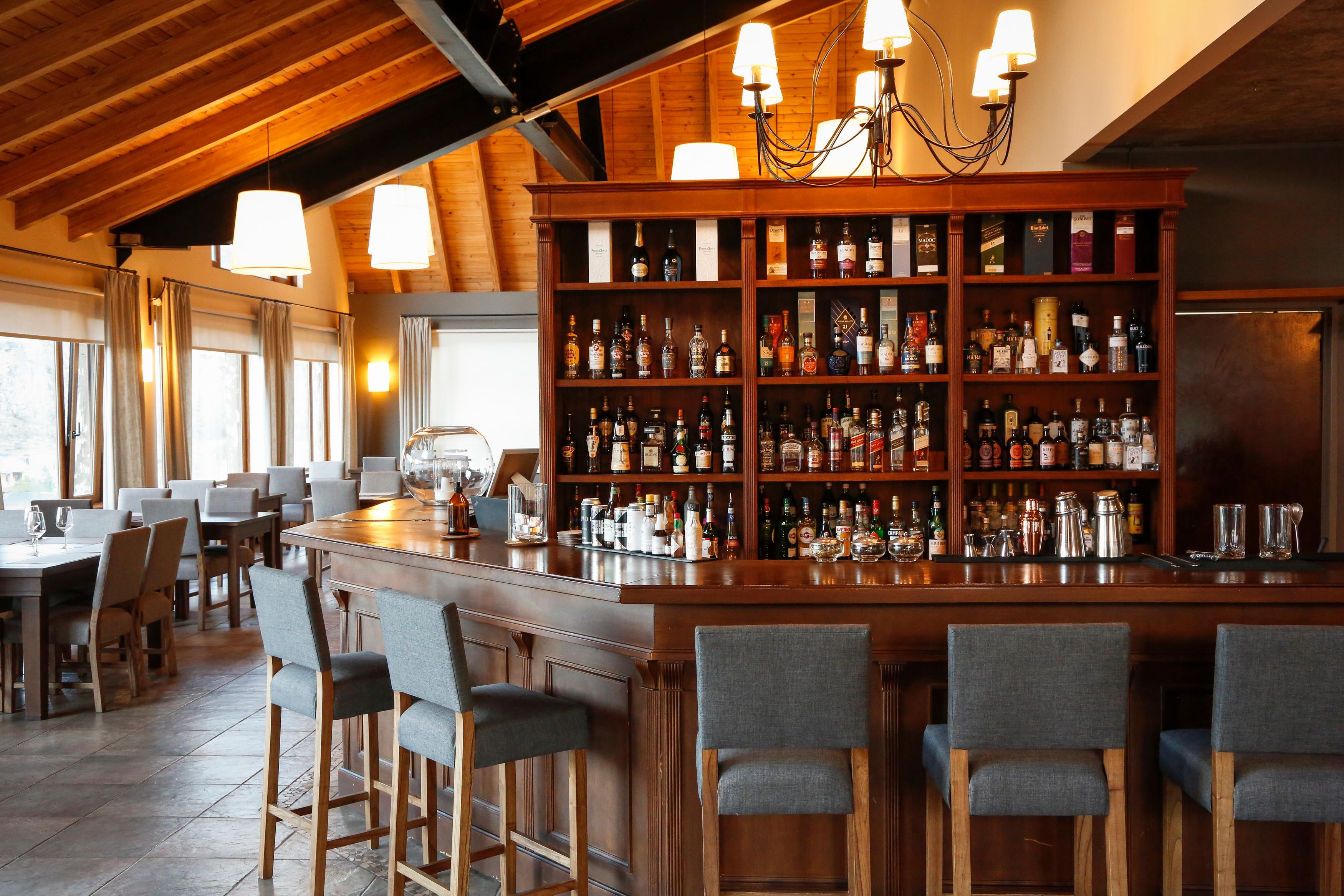Bar/Salón Los Cerros Del Chalten