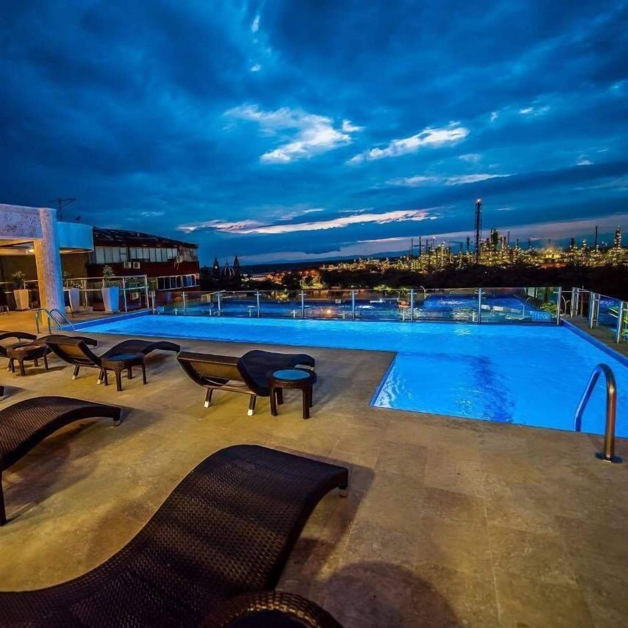 Varios Hotel Super Estrellas