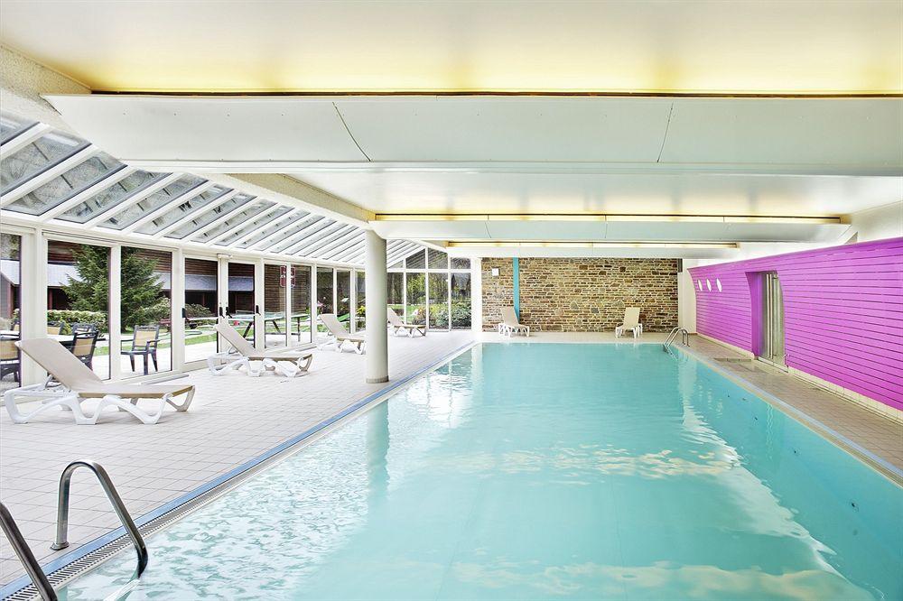 Vista Piscina Le Val D'Arimont Resort