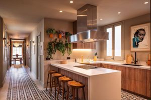 Arriendo temporal - Lovely 6 BR Flat in L Eixample