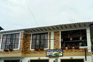 Alojamiento - Casa Hotel Barranquero