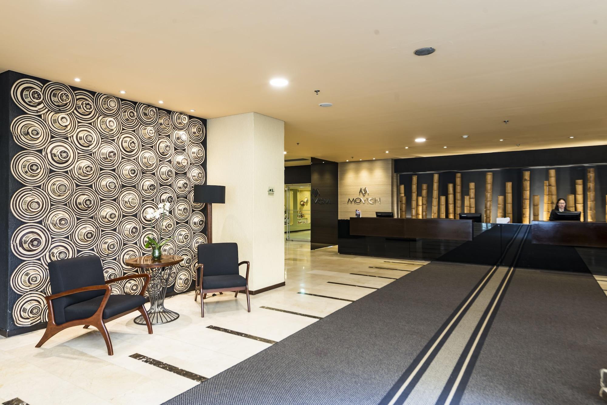Vista Lobby Movich Hotel de Pereira