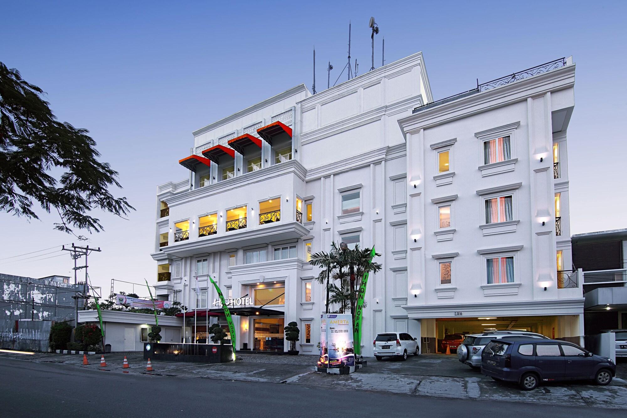 Varios HW Hotel Padang