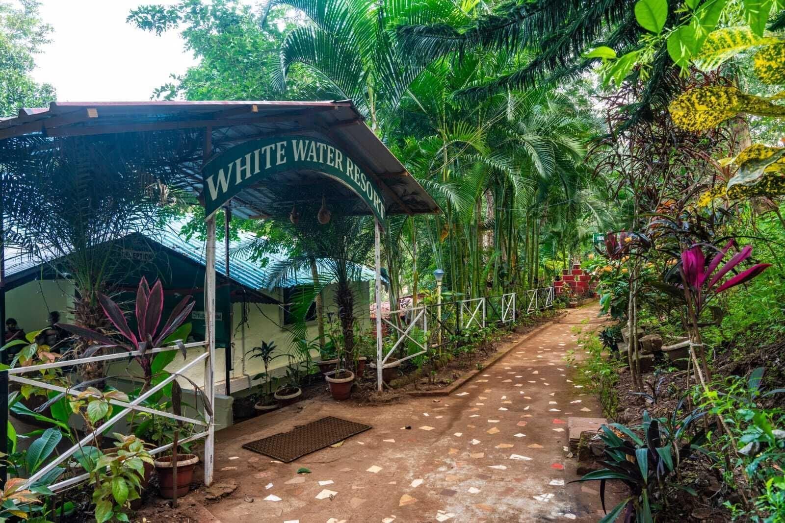 Varios White Water Resort