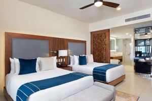 Alojamiento - An authentic and private hideaway hotel located in the Golden Zone in Los Cabos