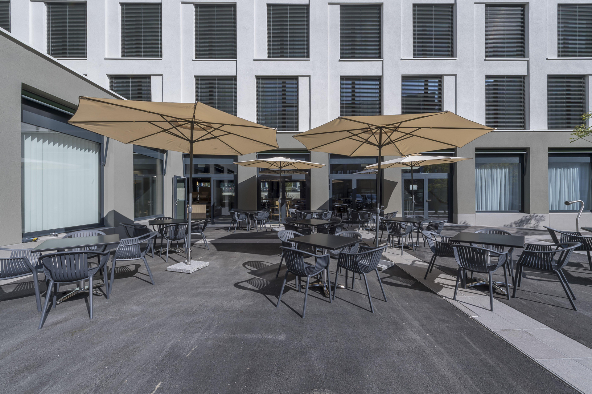 Vista Exterior Holiday Inn Express Luzern - Kriens