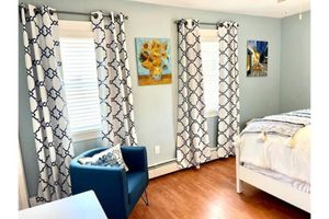 Alquiler Vacacional - Urban Oasis with Free Parking - Entire Family Home hosted by Jack And Heather