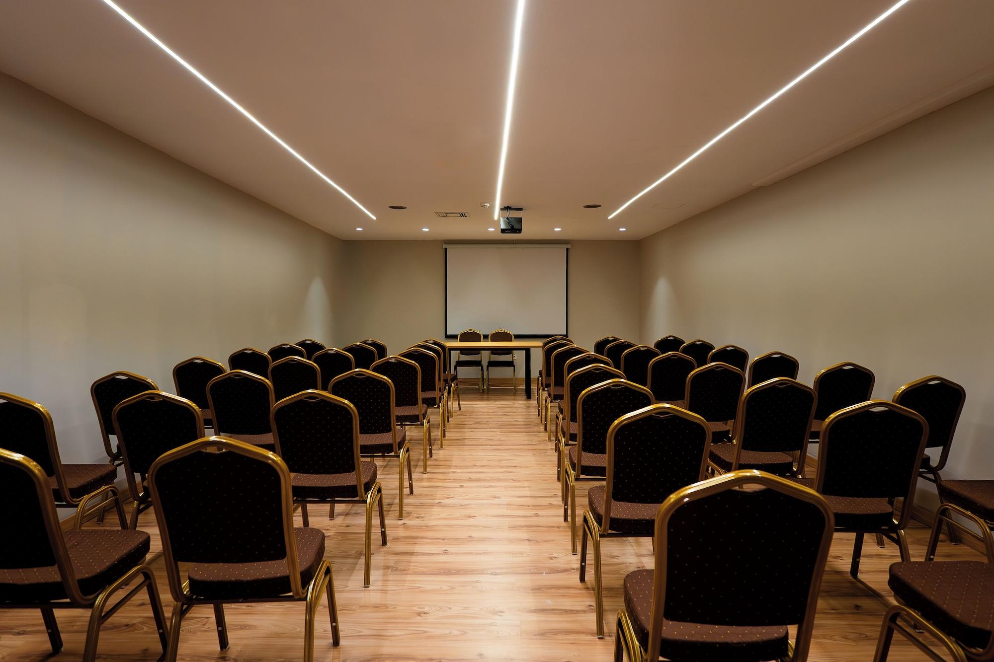 Sala de Reuniones Aether Athens