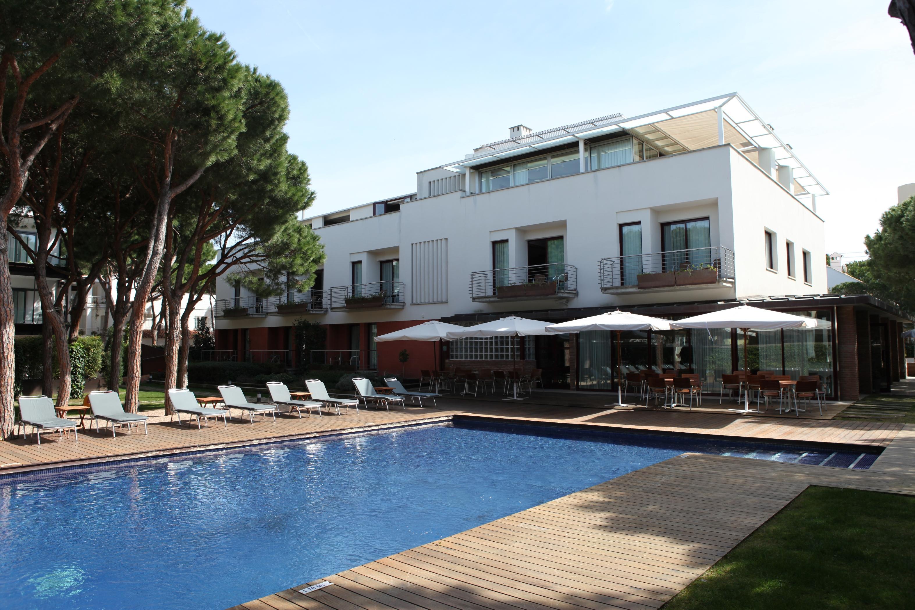 Vista Exterior Hotel NM Suites by Escampa Hotels