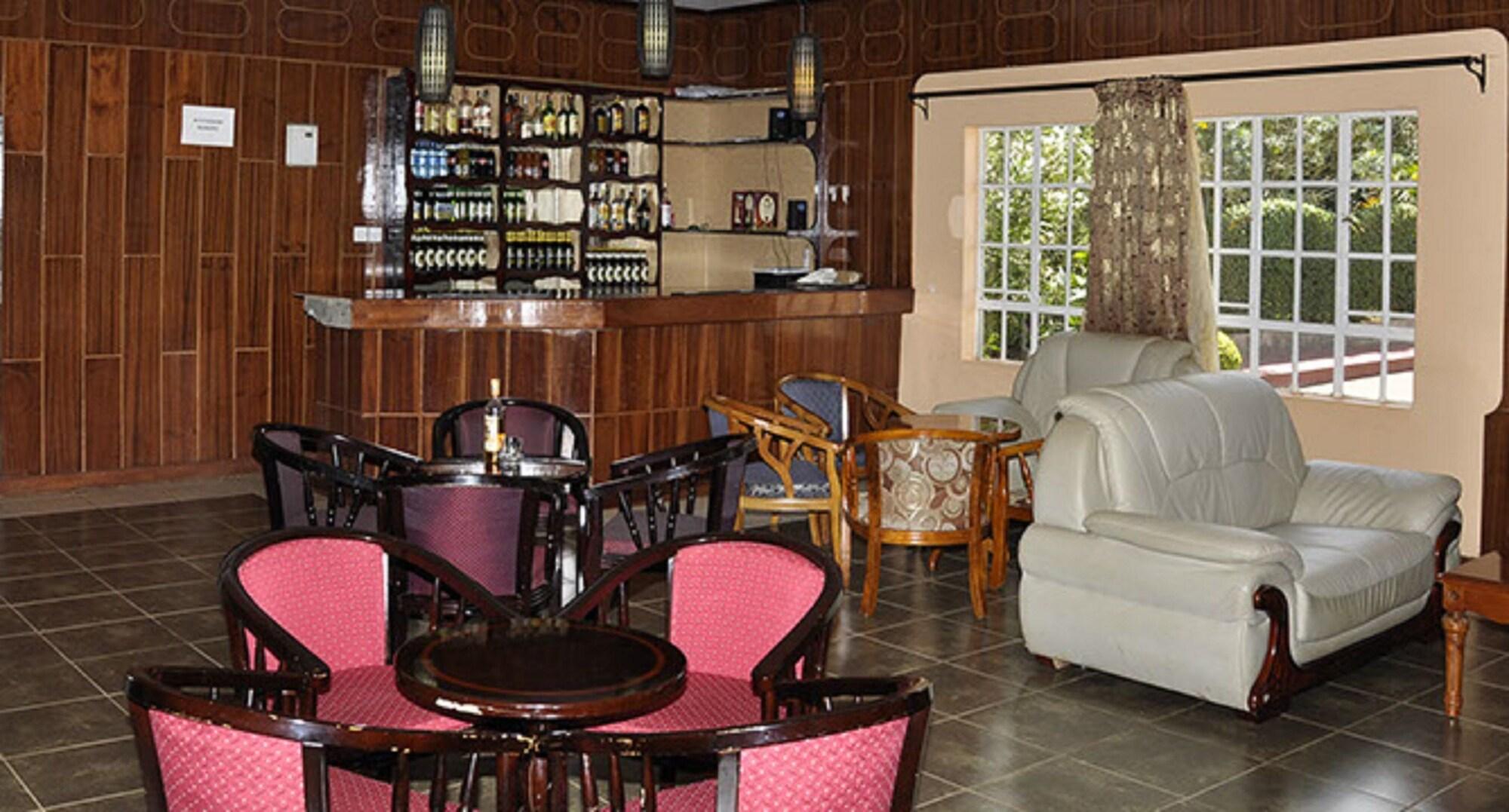 Restaurant The Noble Hotel and Conference Center