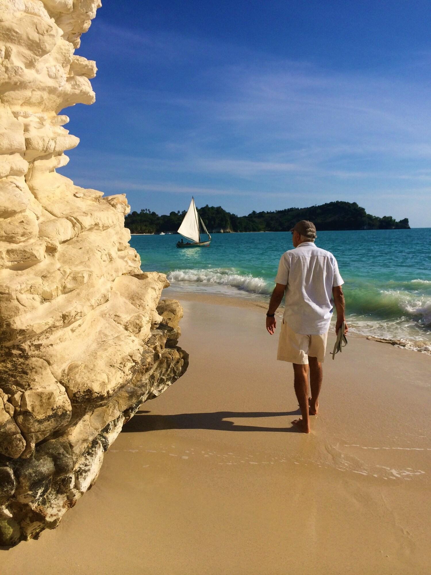 Playa Abaka Bay Resort