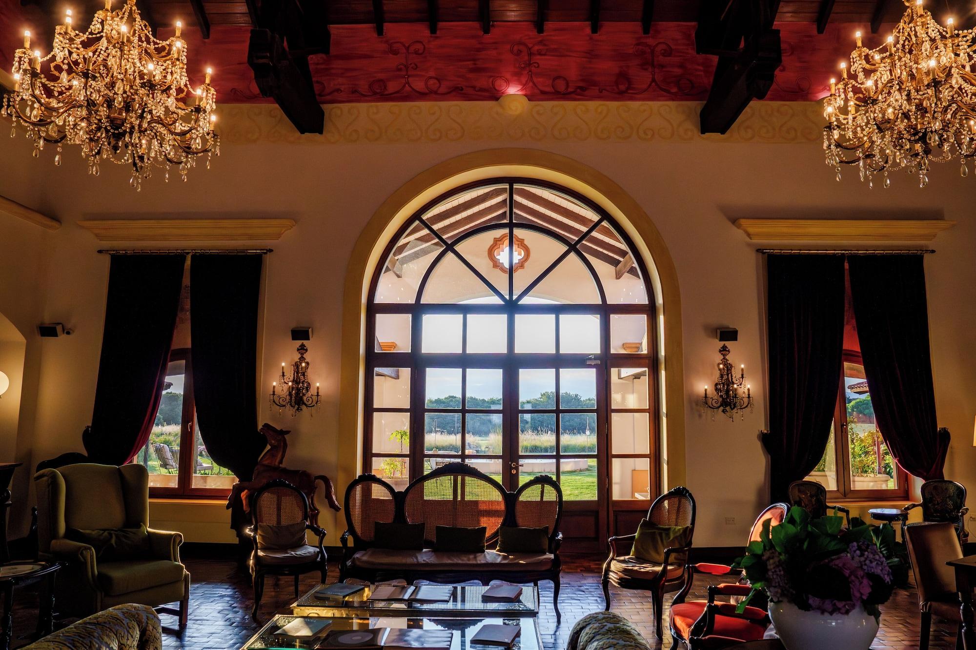 Vista Lobby Estancia El Colibri - Relais & Châteaux