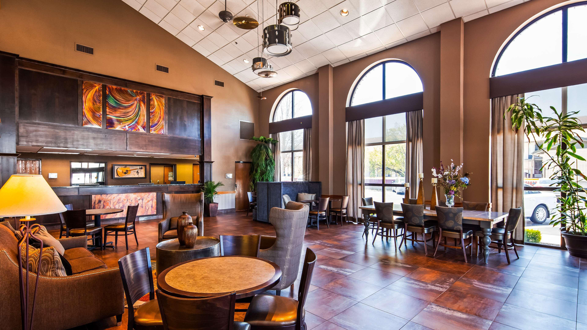 Vista Lobby Best Western Music Capital Inn
