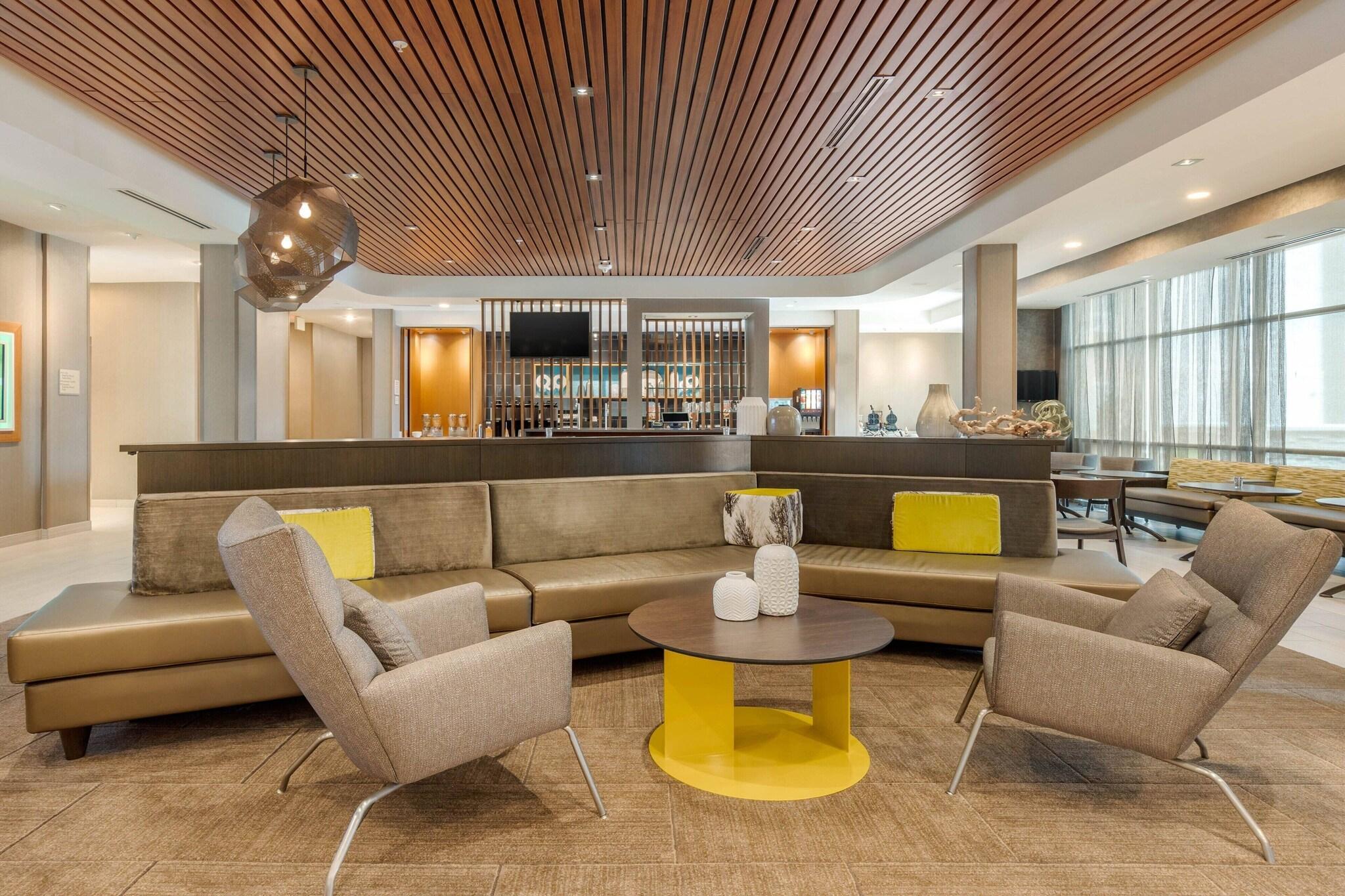 Vista Lobby SpringHill Suites by Marriott Charlotte Southwest