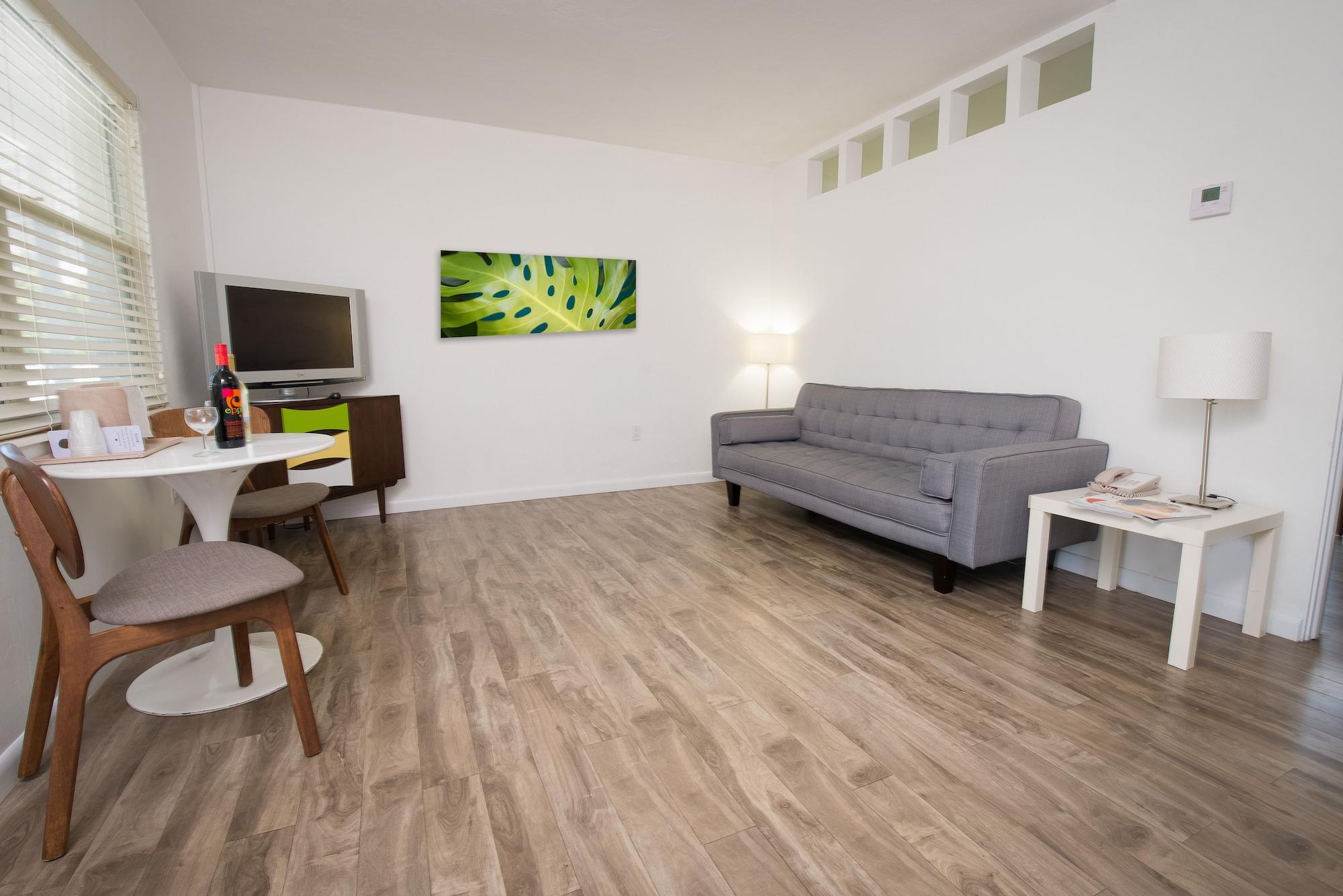 Comodidades del Alojamiento Regency Inn & Suites