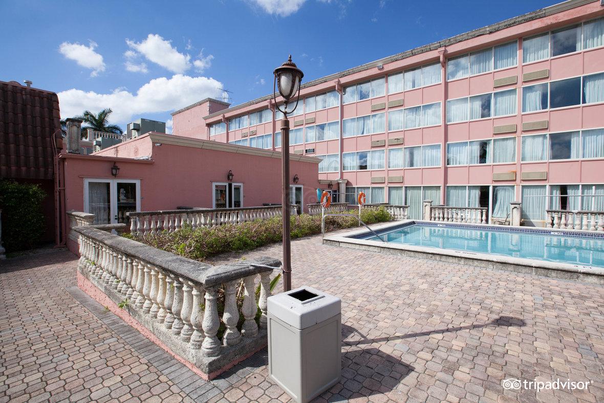 Instalaciones Recreativas Miami Gardens Inn & Suites