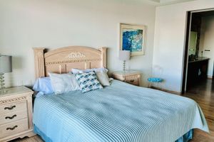 Alquiler Vacacional - Vista Coral Condominium with an amazing view, right on the malecon.