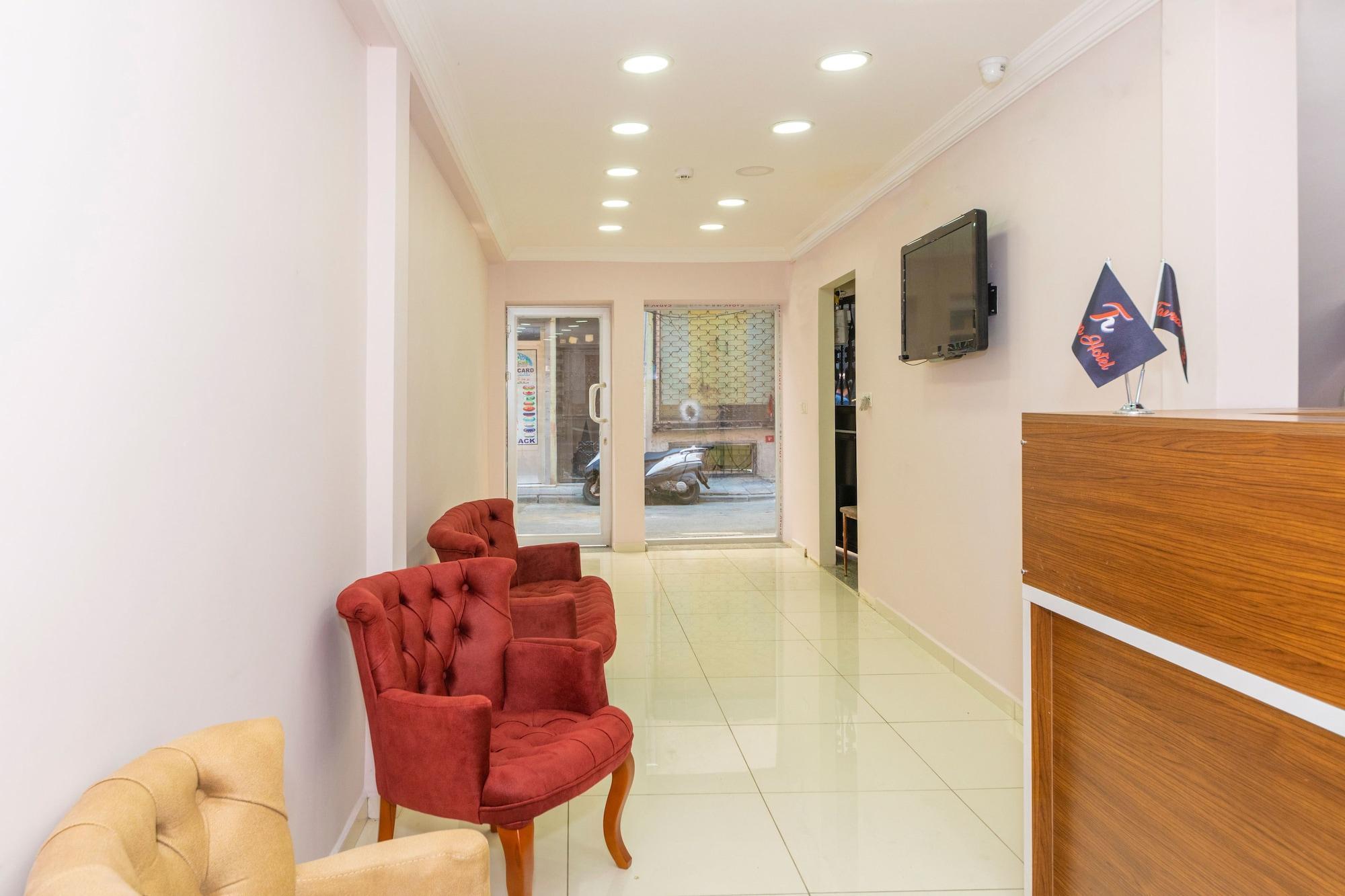 Vista Lobby Tavra Hotel