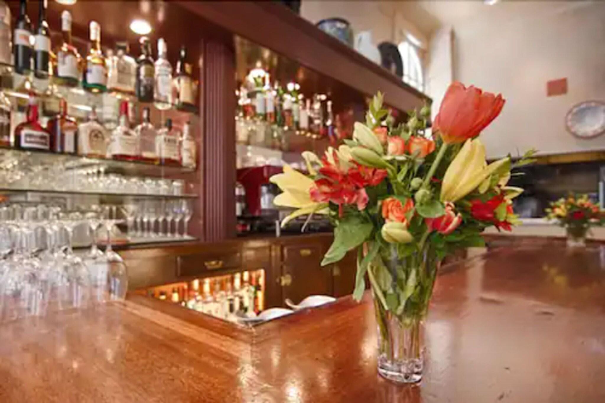 Bar/Salón The Andrews Hotel
