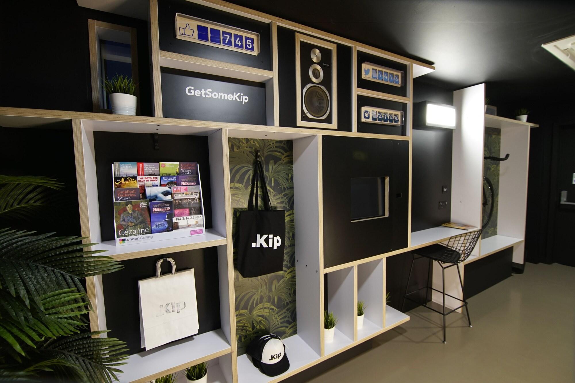 Vista Lobby Kip Hotel