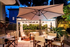 Alojamiento - De La Ville Boutique Hotel