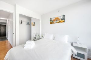 Renta temporal - Beautiful Garden View Pool+Hot Tub+Sauna/Large Free Parking