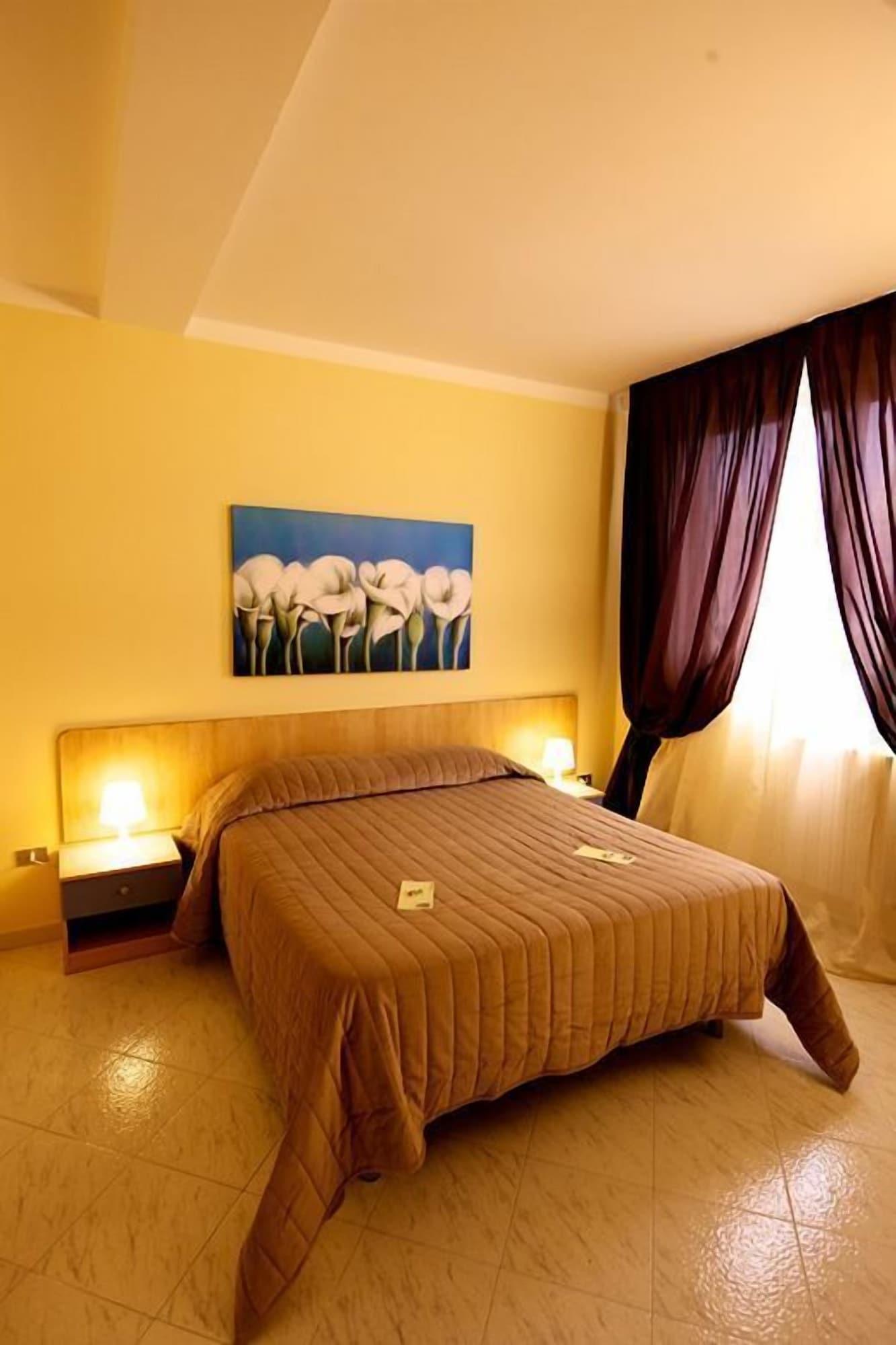 Varios Affittacamere Valentino