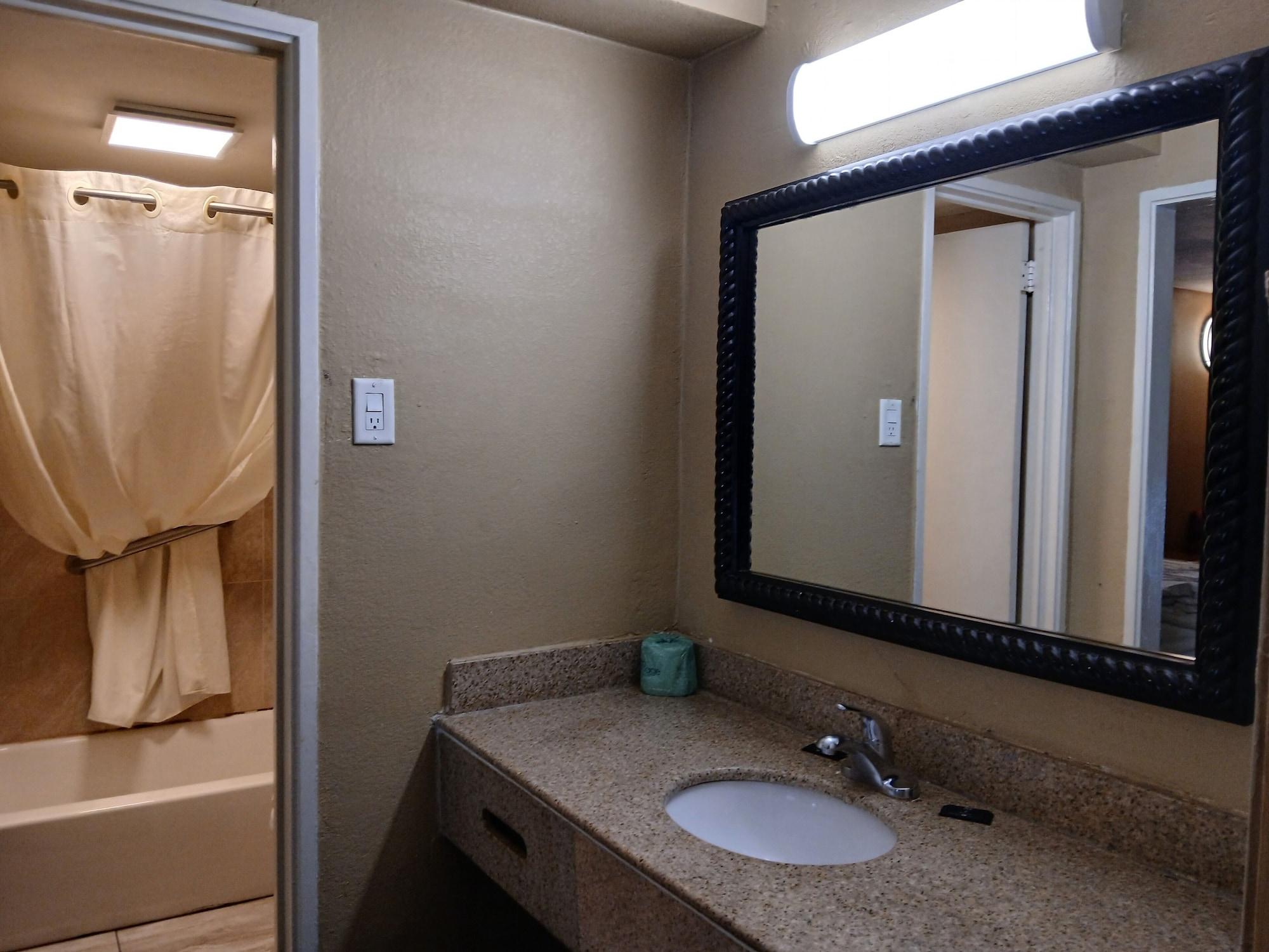 Equipamiento de Habitación OYO Hotel Tallahassee Downtown