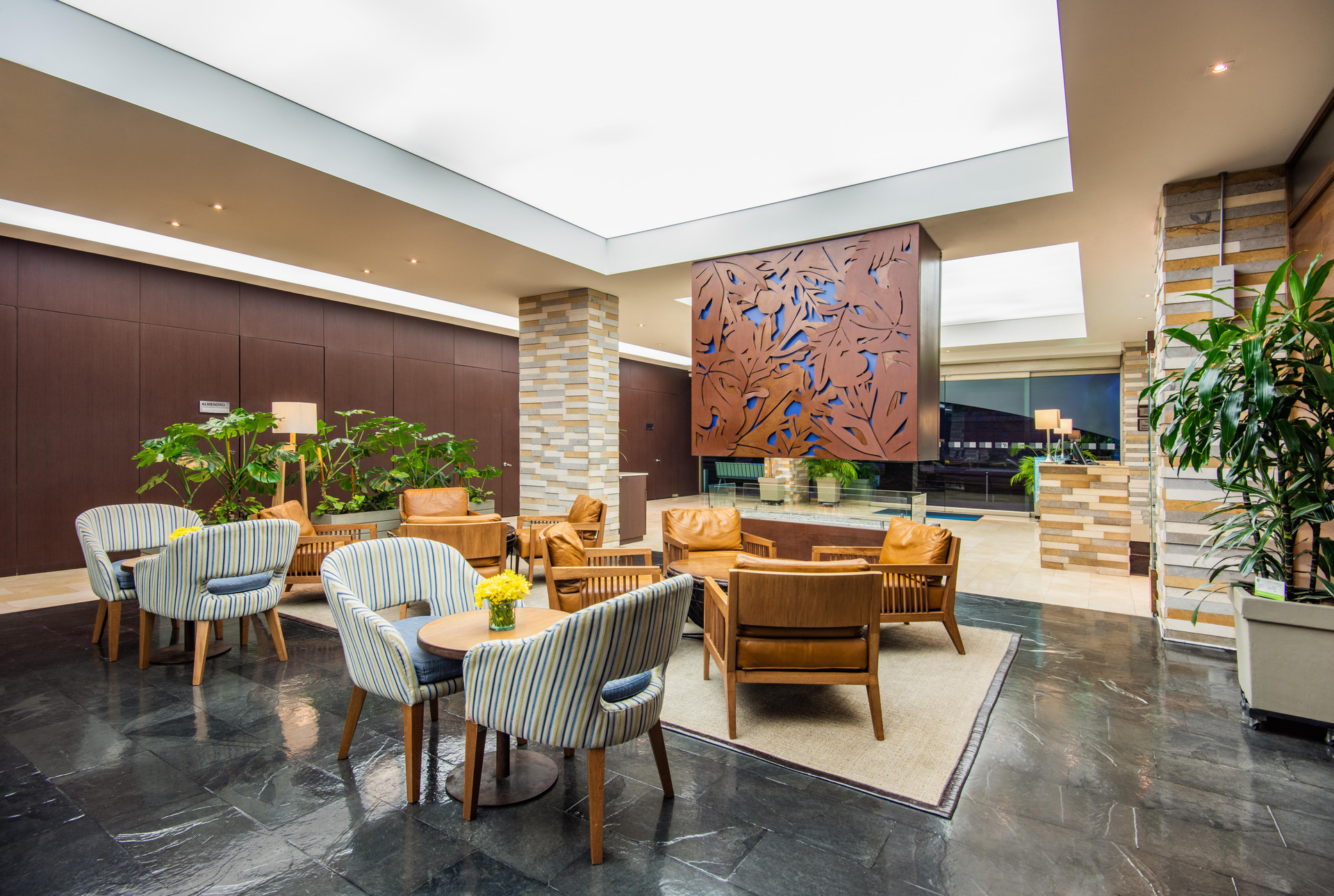 Vista Lobby Holiday Inn Express Bogotá - Parque La 93 by IHG