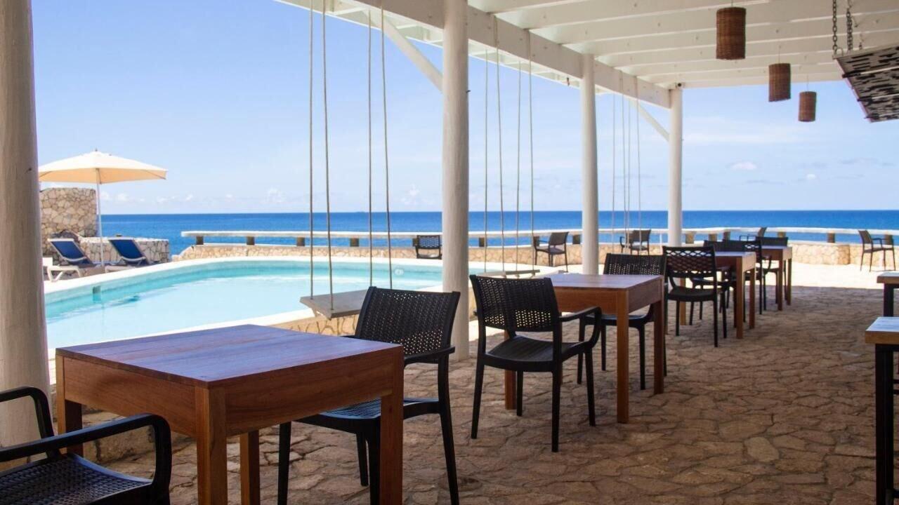 Bar/Salón Begona Cliff Hotel