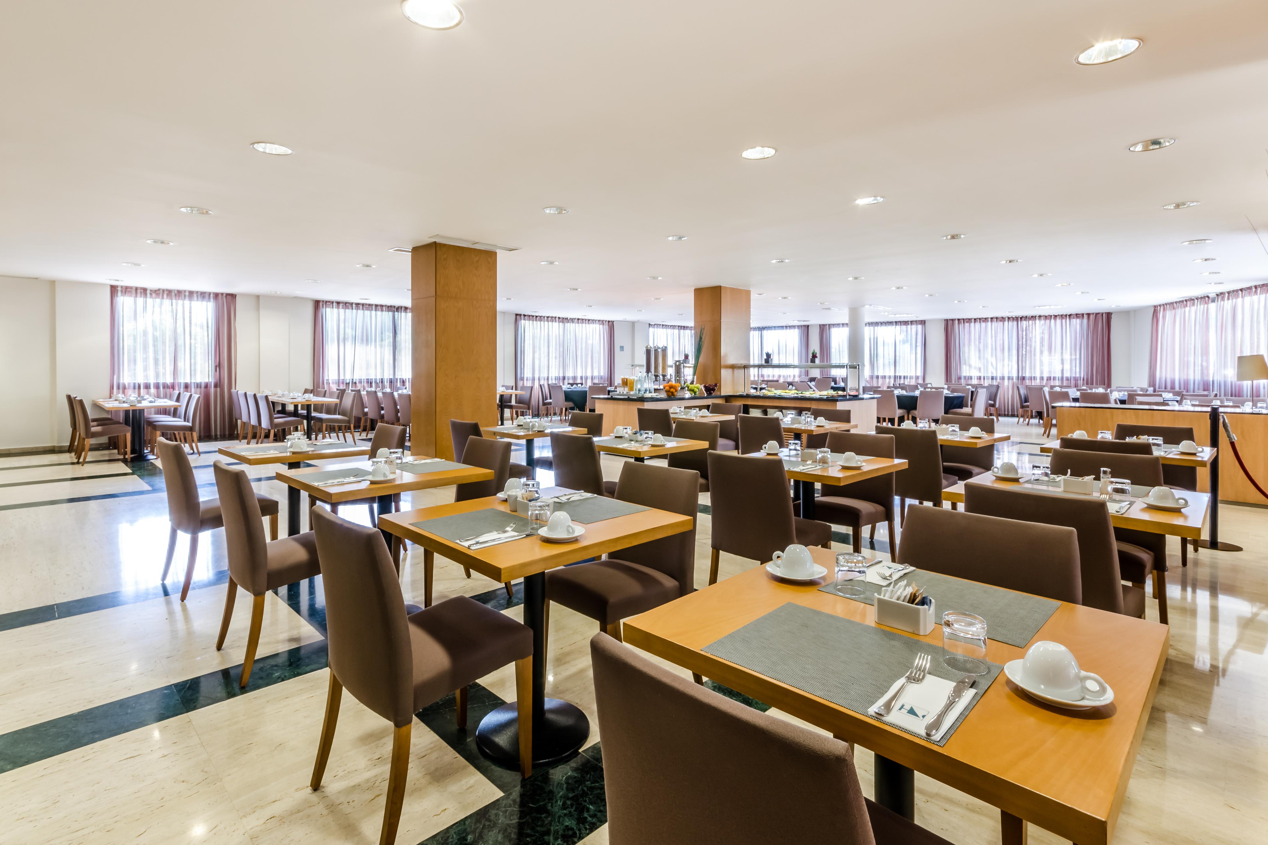 Bar/Salón Exe Barberà Parc