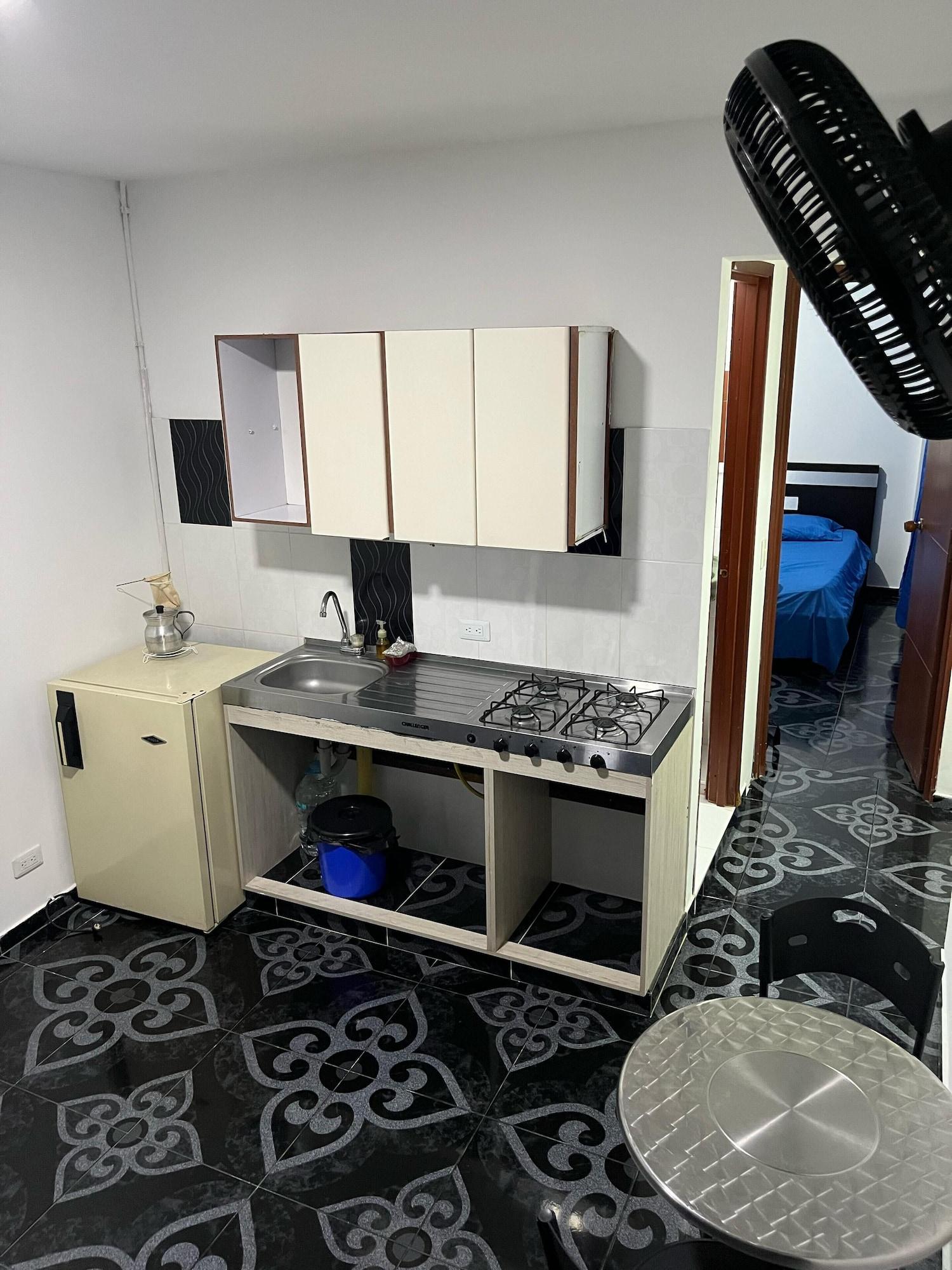 Equipamiento de Habitación Confort 13-47