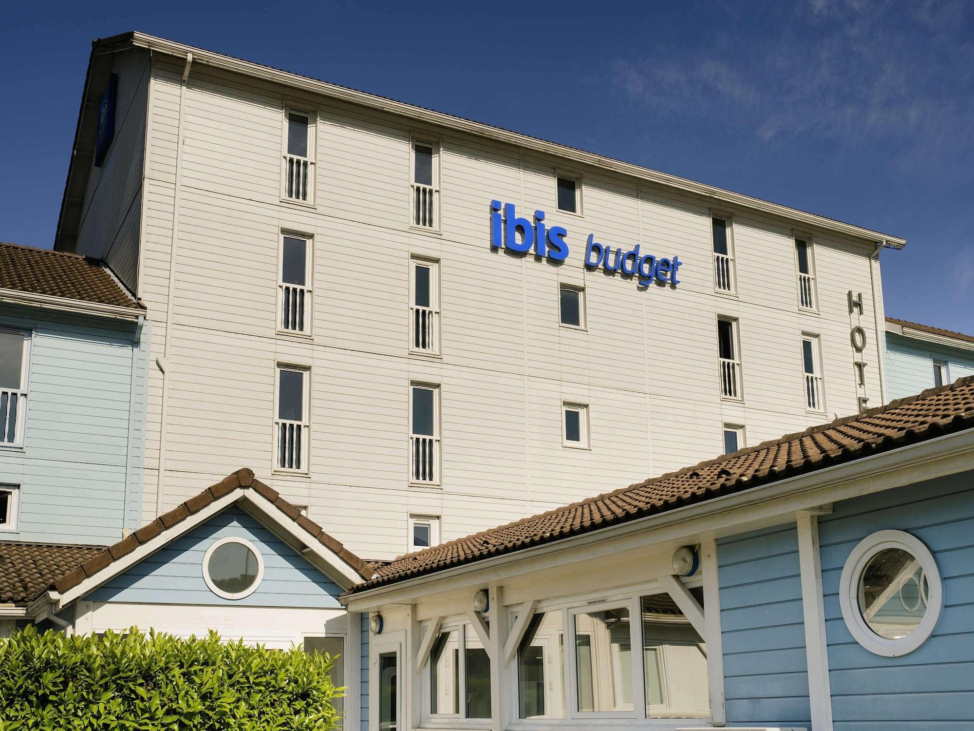 Varios ibis budget Chambéry Centre Ville