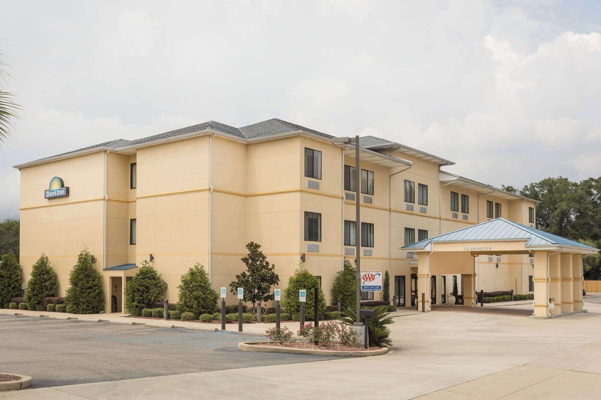 Varios Days Inn by Wyndham Semmes/Mobile